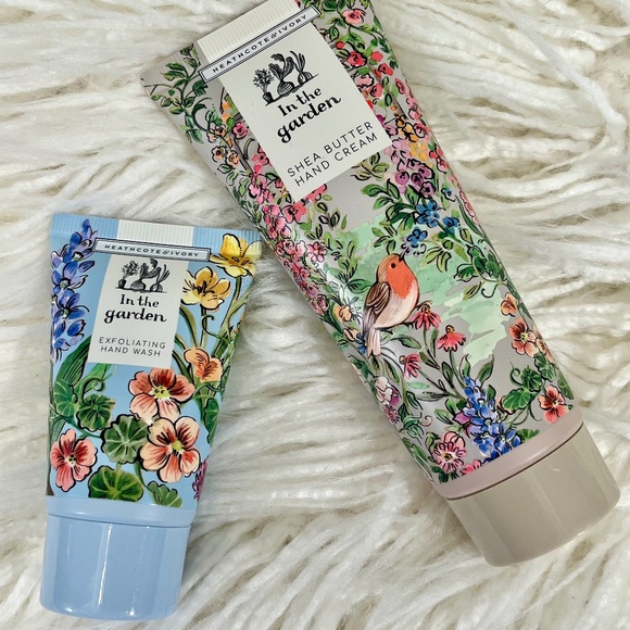 Heathcote & Ivory "Shea butter hand cream & Exfoliating hand wash in Floral" NWT - Picture 1 of 3